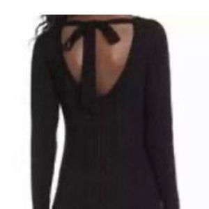 Wayf x BFF Hollie Long Sleeve Sweater Dress Color black size S.